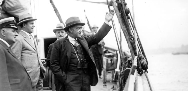 Ernest Shackleton